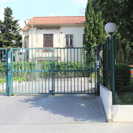 Apartament Cosy Avec Terrasse Et Parking, A 30m De La Mer, - Fr-1-252a-56 *